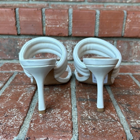 Gabrielle Union White Puffy Mule Heel Women's Size 9 NEW - Picture 4 of 7